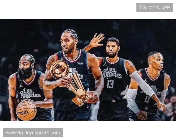 快船战术研定：防守端的小范围站位被反复强化