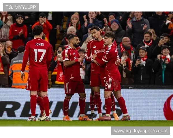 英超新赛季战术变化引人关注，攻防更平衡，英超新赛季足球